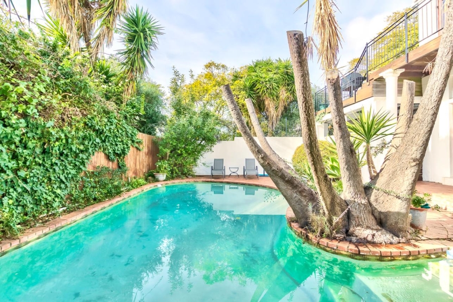 4 Bedroom Property for Sale in Tamboerskloof Western Cape